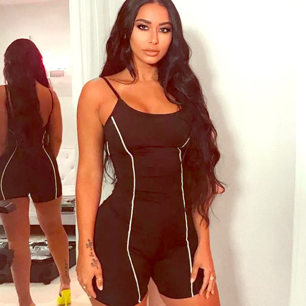 Black Romper 🥰